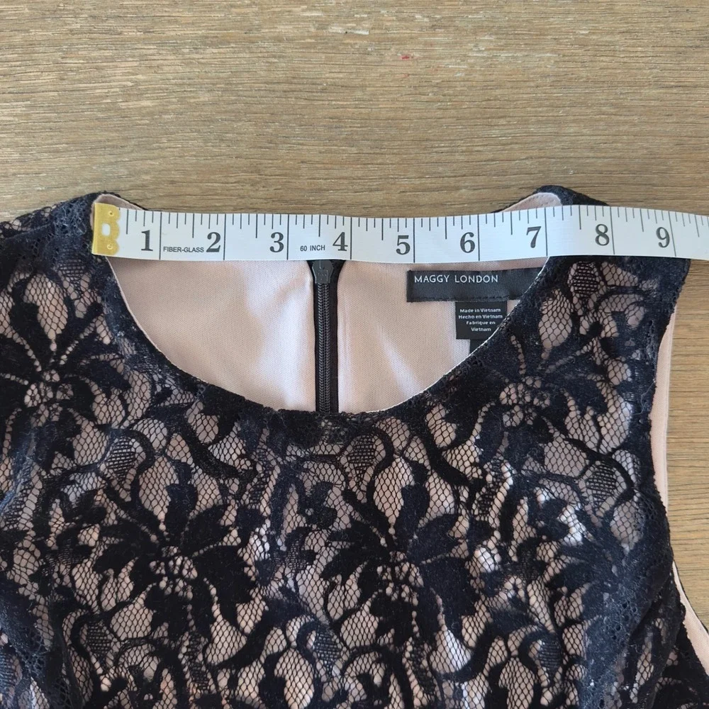 Maggie London Black Lace Fit & Flare‎ Lined Dress-Women's Size 4-Cocktail Dress